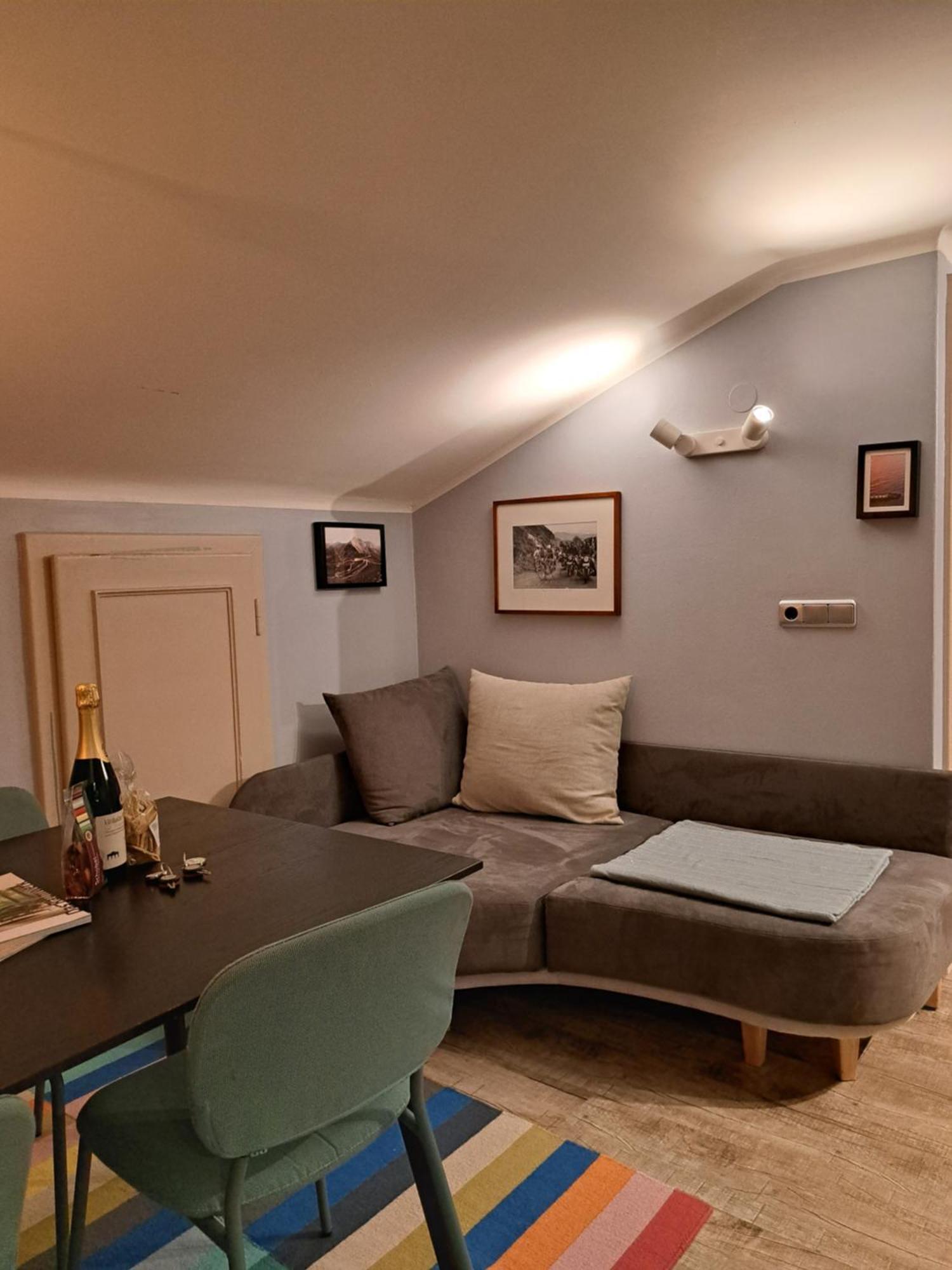 סאלפלדן אם שטיינרן מיר Gesa'S & Tom'S Stadtappartement מראה חיצוני תמונה