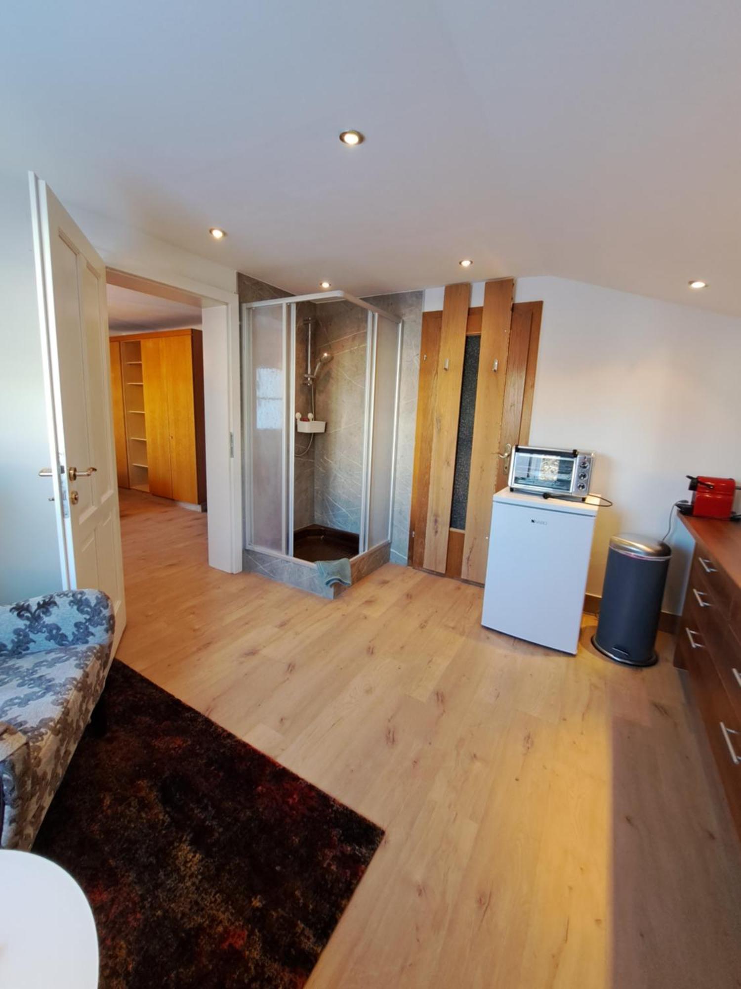 סאלפלדן אם שטיינרן מיר Gesa'S & Tom'S Stadtappartement מראה חיצוני תמונה